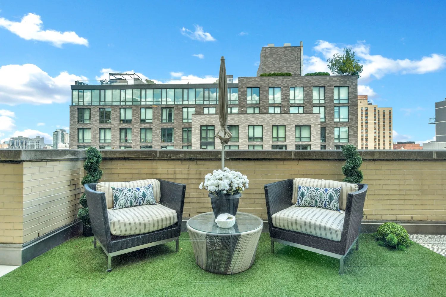 40 West 116th Street, Unit A907 – 22