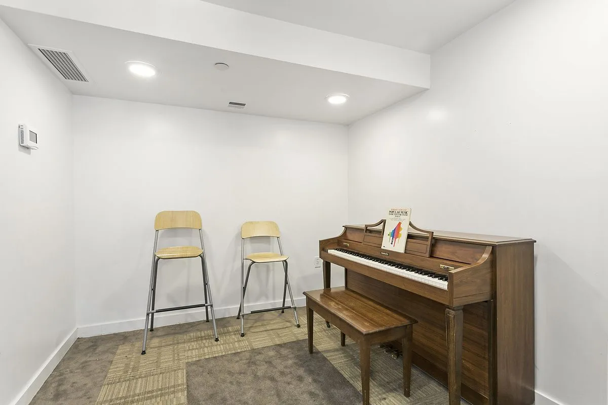 40 West 116th Street, Unit A907 – 28